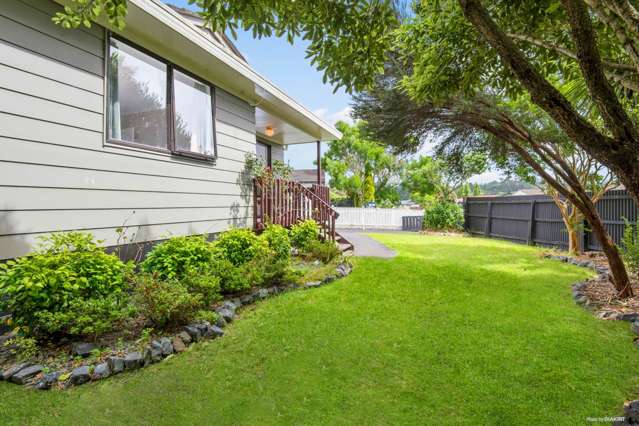 2/208 Waitemata Drive Ranui_1