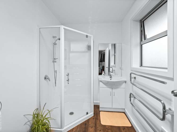 23 Russell Avenue Allenton_11