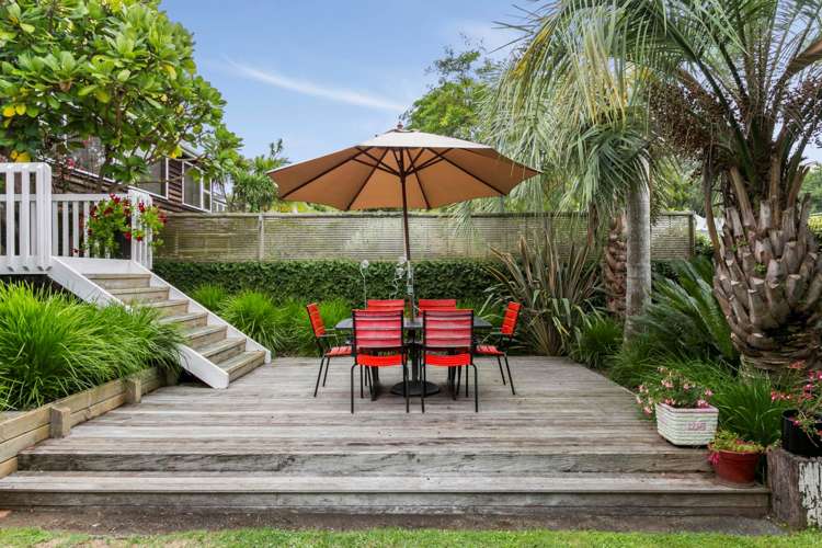 153 Saint Andrews Road Epsom_16