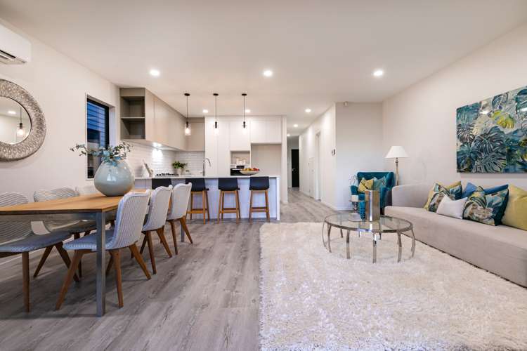 6 Paparahi Place Wainui_8