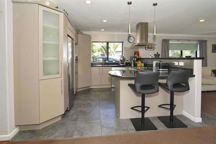 47 Wiltshire Drive Huntington_5