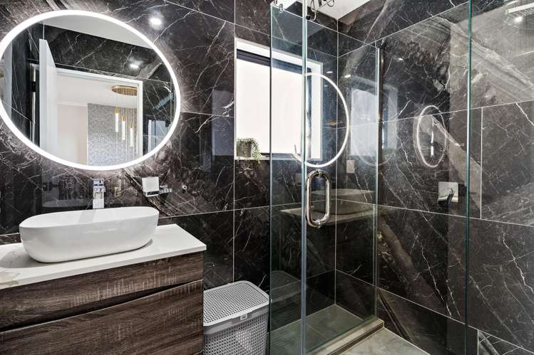 20 Henriette Place Totara Park_21