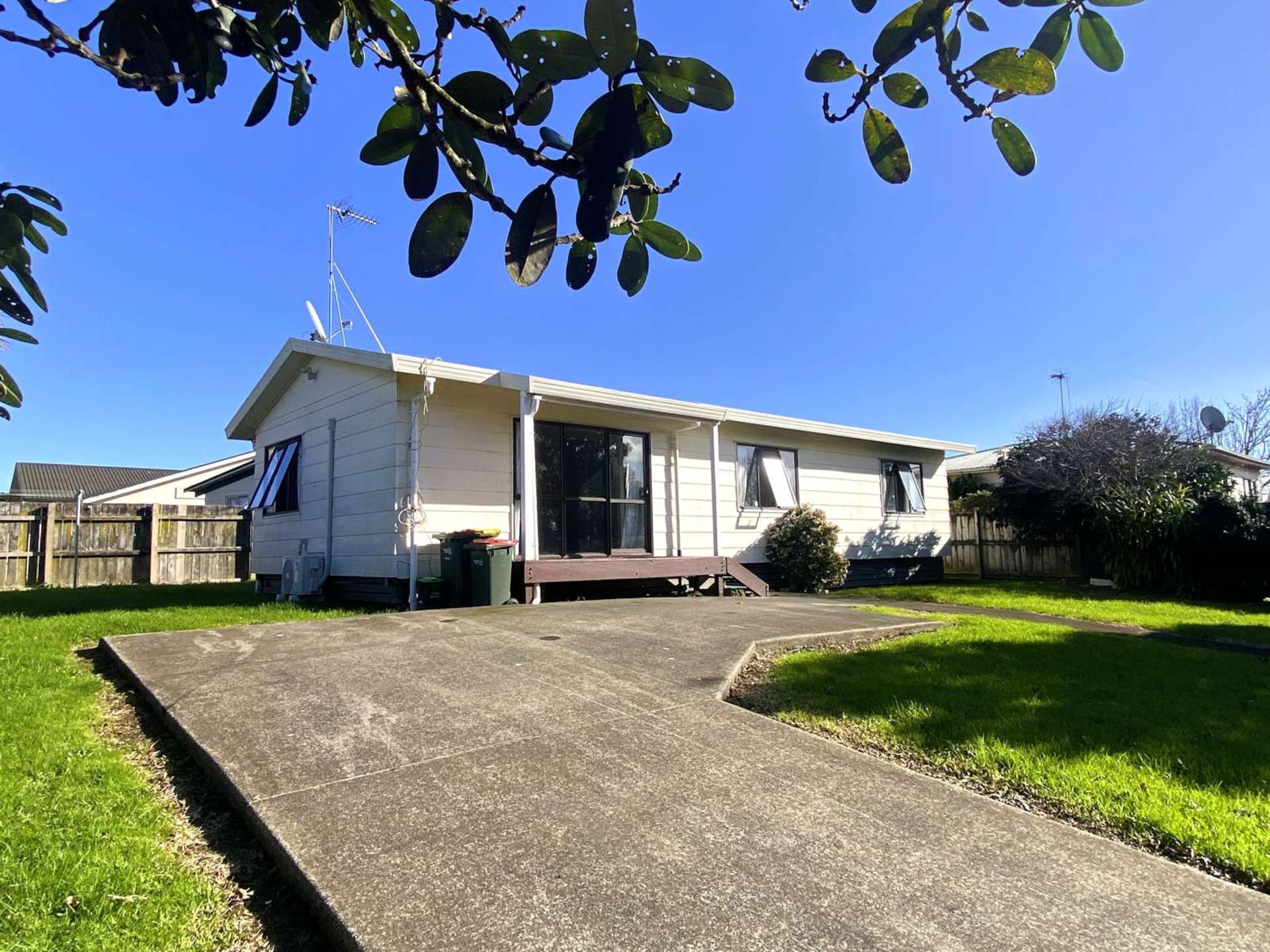 8 Mikasa Place Mangere_0