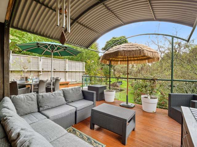 Private sanctuary, natural riverside paradise