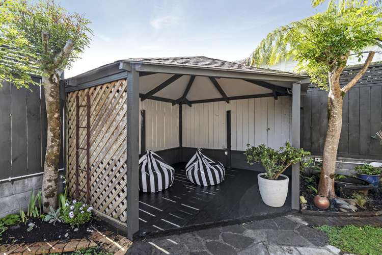 11 George Street New Plymouth Central_18