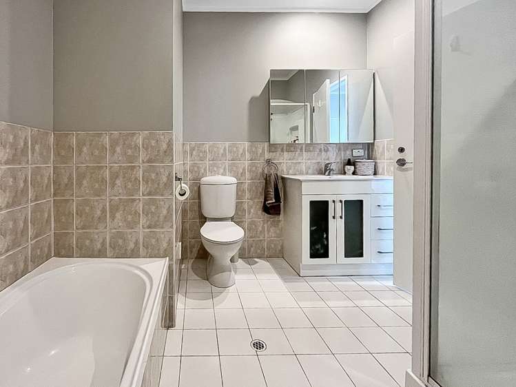 3a/6 Queen Street Palmerston North Central_8