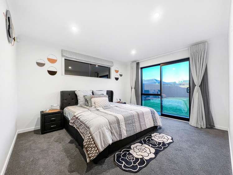 22 Verdeco Boulevard Lincoln_13