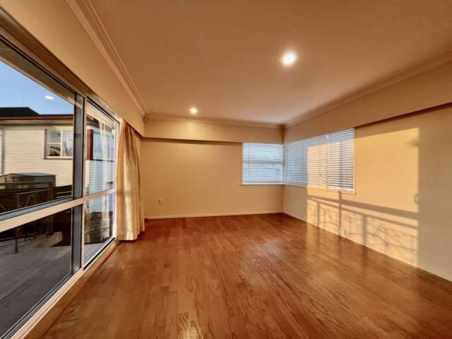 117 Bradbury Road Botany Downs_4