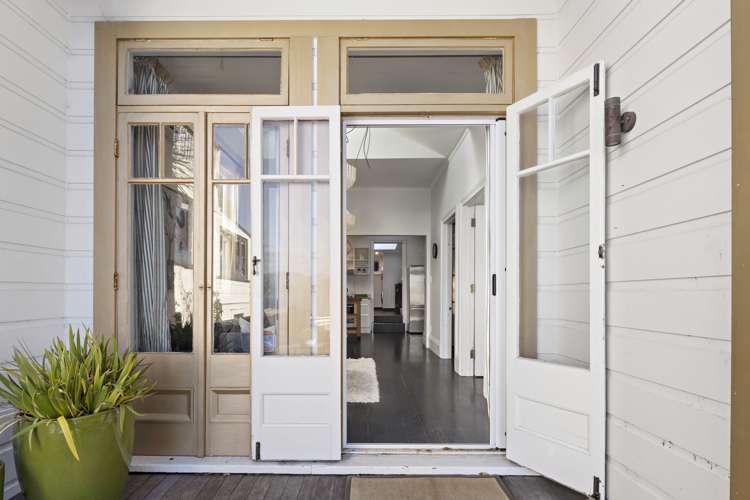 397 Karaka Bay Road Karaka Bays_9