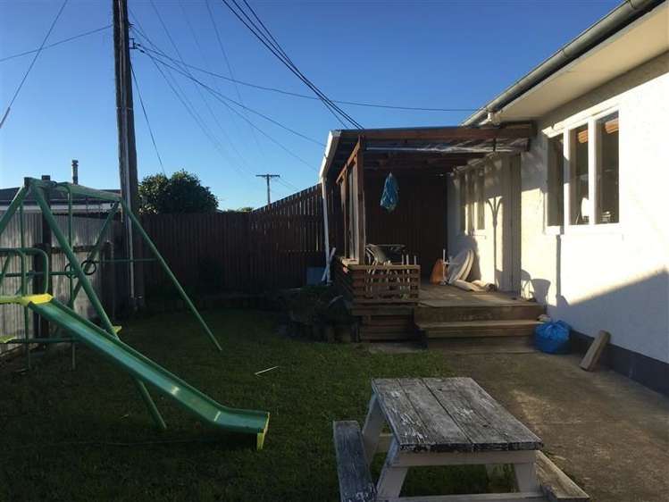 2/20 Parkers Road Tahunanui_7