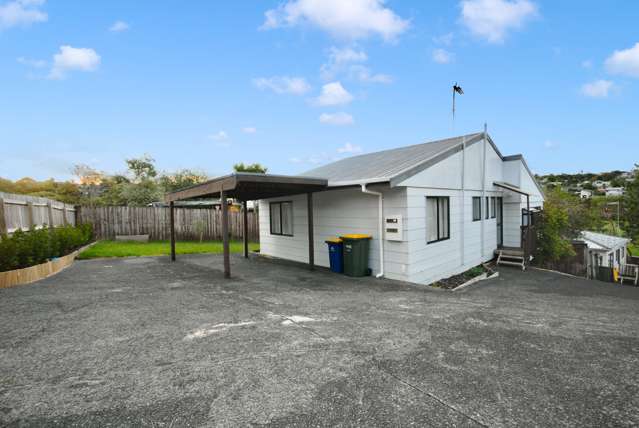 1/56 Trias Road Totara Vale_2