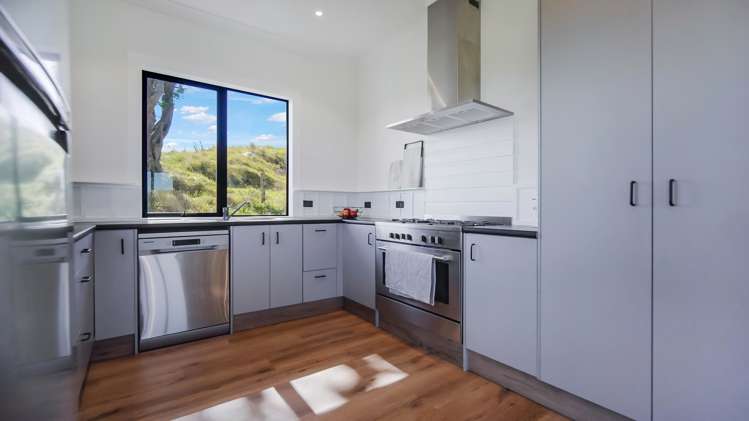 6190 South Road Rahotu_30