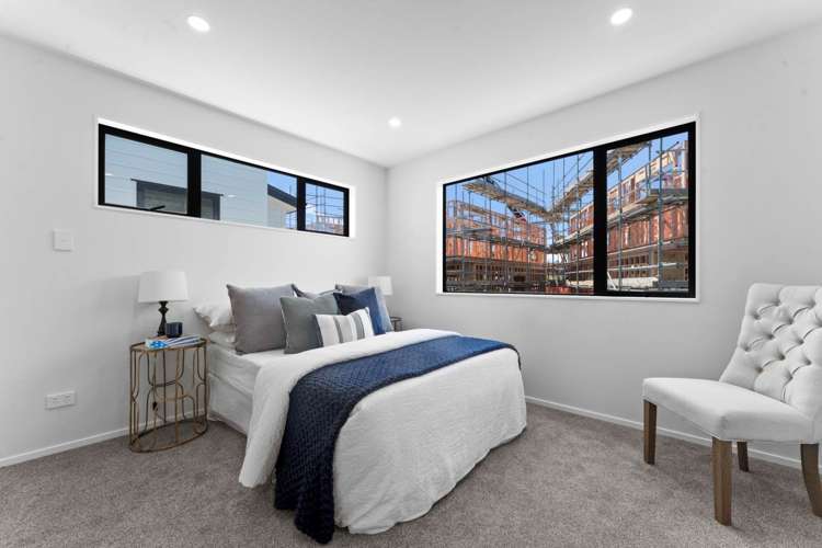 3 Greenbrier Street Westgate_6