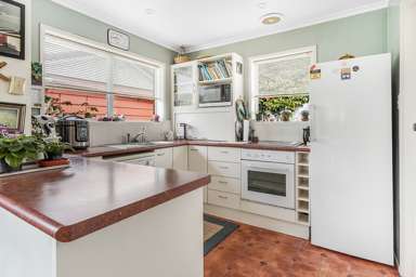 950A River Road_1