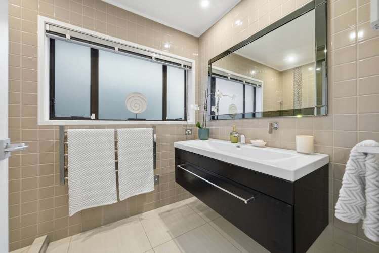 77 The Terrace Herald Island_19