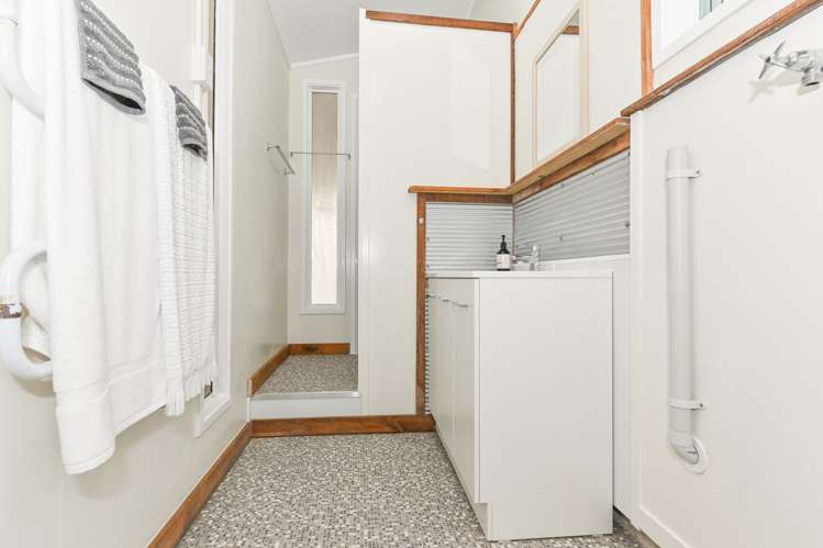 1001a Beatty Street Mayfair_6