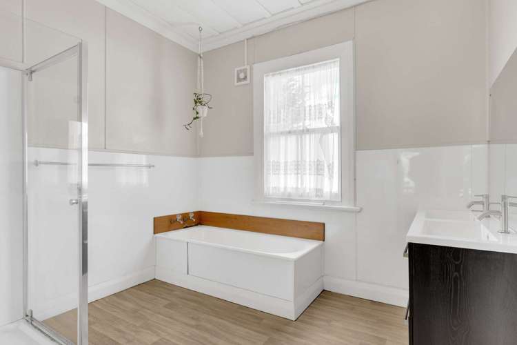 14 Uawa Parade Tolaga Bay_28