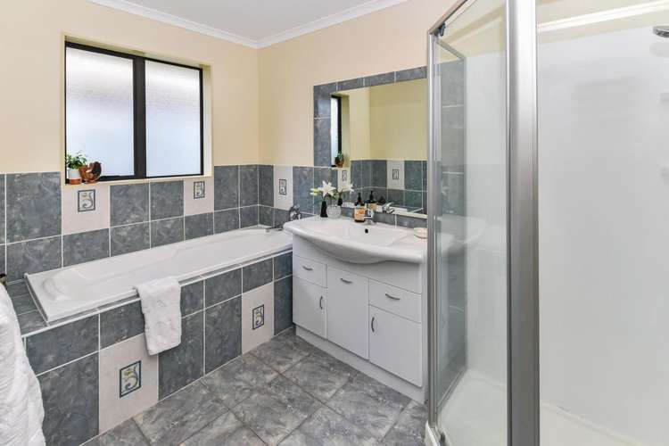 2 Ina Ville Drive Pukekohe_10