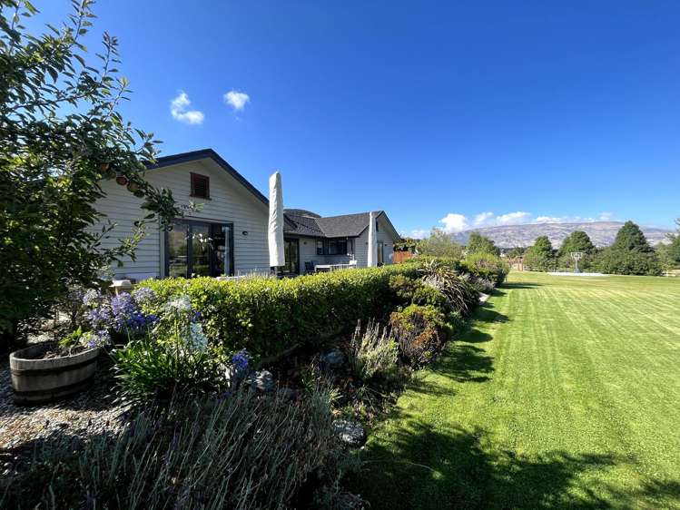 11 Bevan Place Wanaka_0