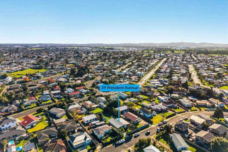 39 President Avenue Papakura_19
