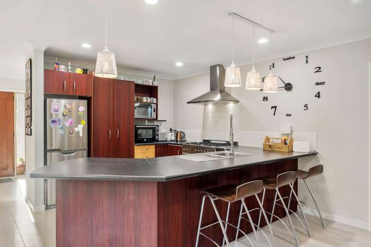 30 Serene Place Gulf Harbour_11