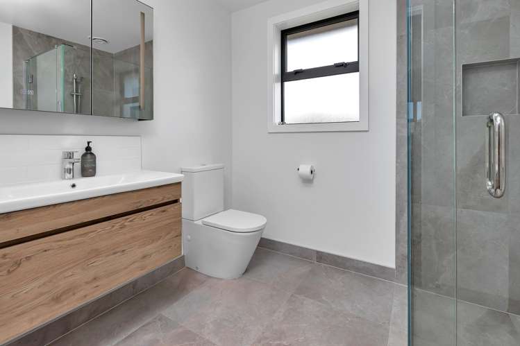 25 Taurangawaka Road One Tree Point_11