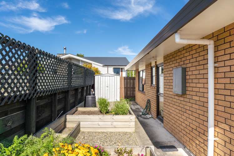 2/30 Andrew Street Stoke_13