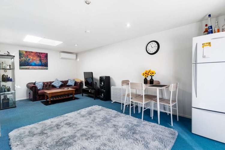 14 Ferry Road Woodend_13