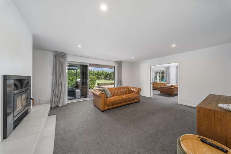 1692 Hoskyns Road_2