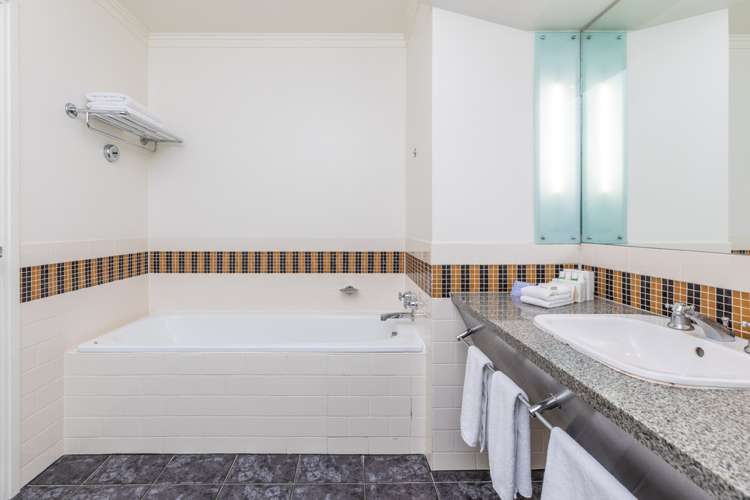 420/35 Hobson Street Auckland Central_9