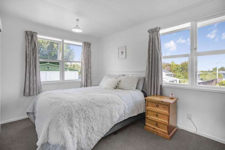 15 Harrison Street West Featherston_9