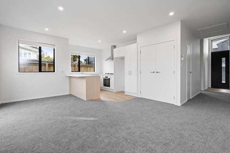 5/201 Te Rapa Road_0