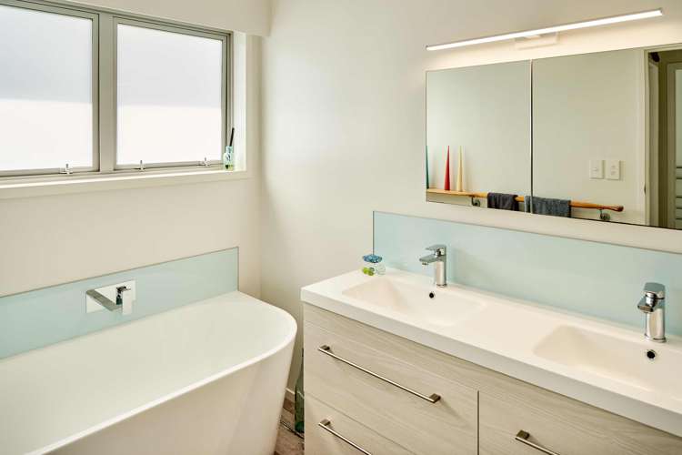 54 Penryn Drive Camborne_12