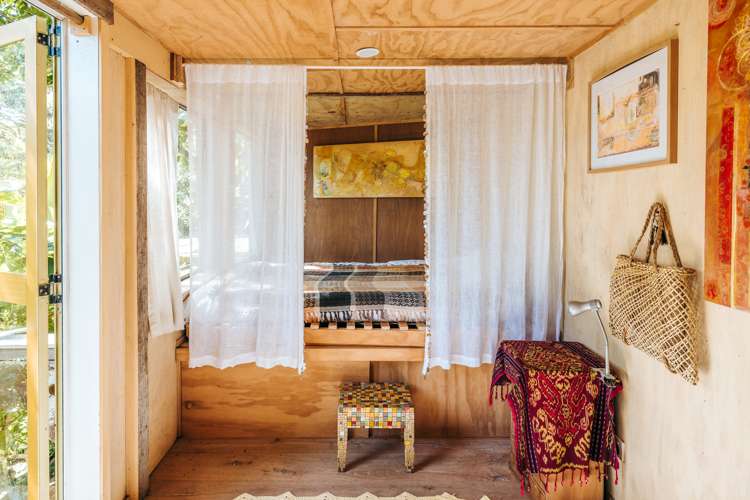 47 Makora Road Massey_21