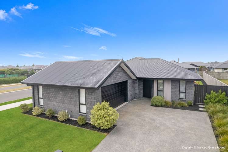160 Faringdon Boulevard Rolleston_31