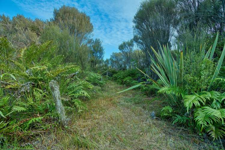 192 Keogans Road Hokitika_56