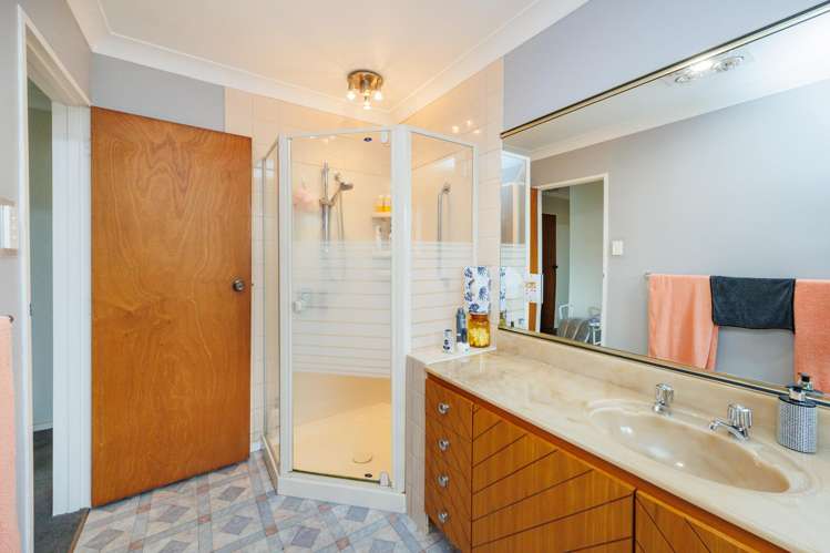 135 Amberley Avenue Highbury_15