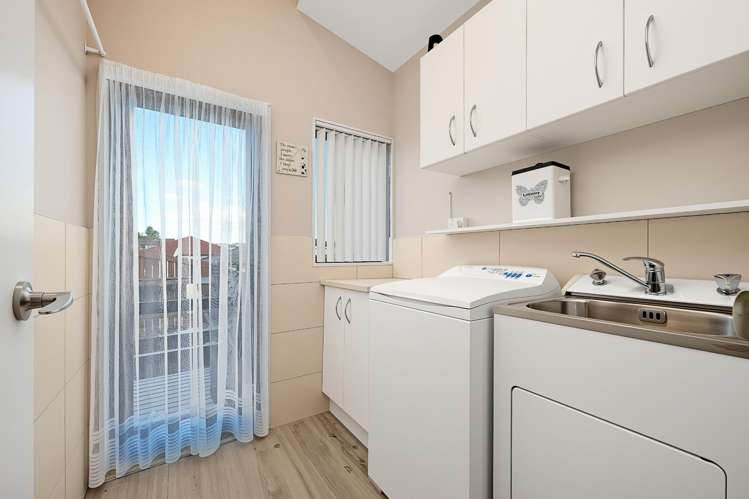 77 San Marino Drive West Henderson_20