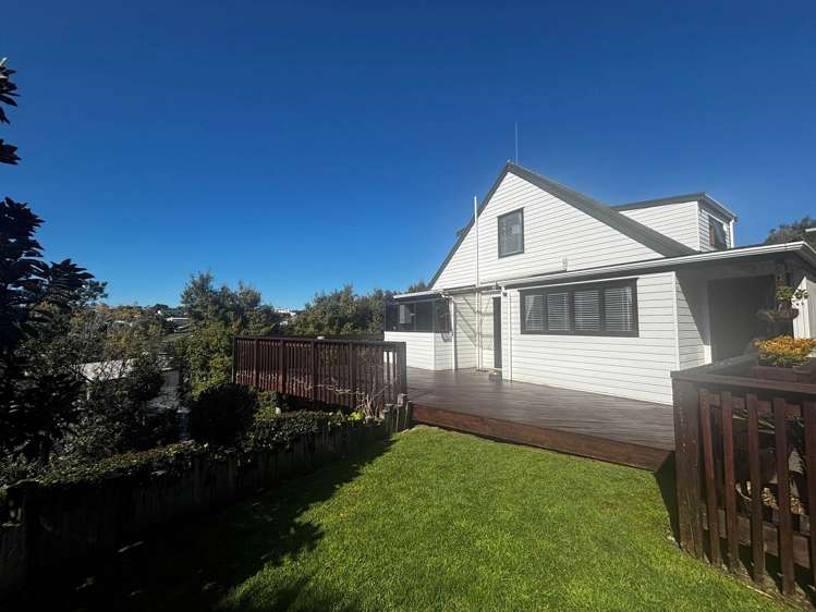 2/597 East Coast Road Browns Bay_22