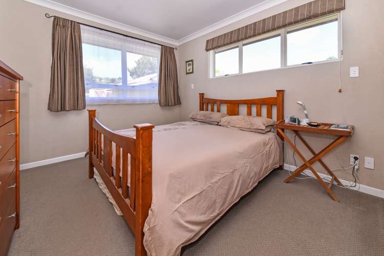 17 View Road Papakura_11