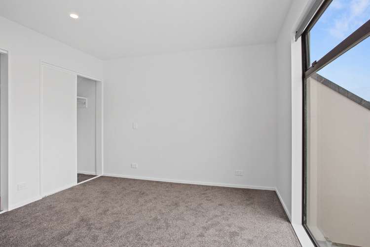 2/33 Leitch Street Somerfield_7