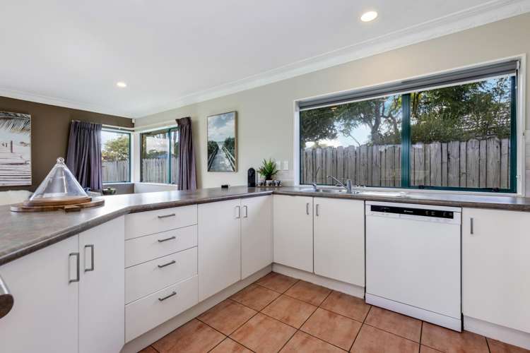 11 Linicro Place Wattle Downs_7