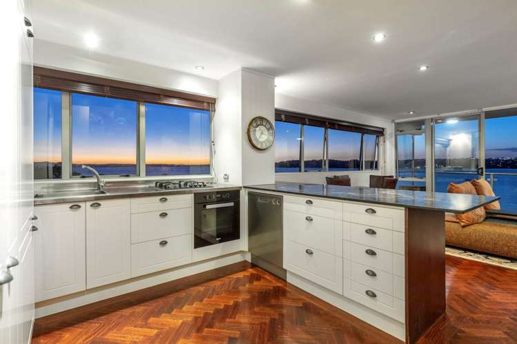 10/57 Sarsfield Street Herne Bay_2