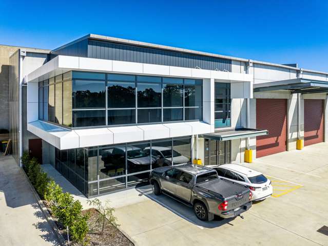Vacant & High Quality Industrial