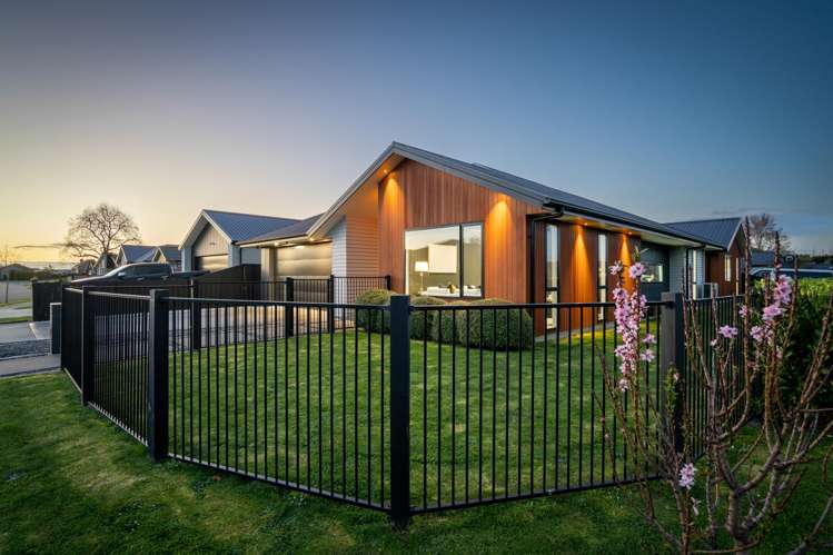 17 Ruru Street Cambridge_26