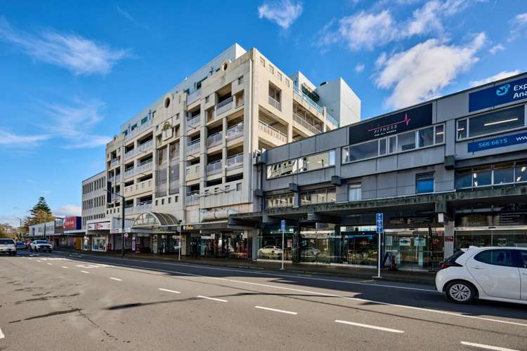 49 Queens Drive Lower Hutt_12