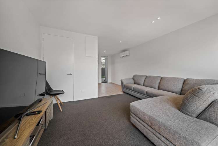 4/11 Hinemoa Street_3