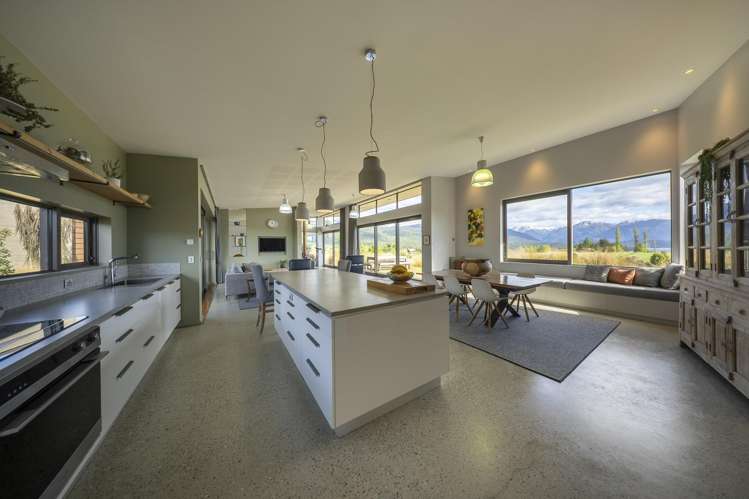 196 William Stephen Road_5