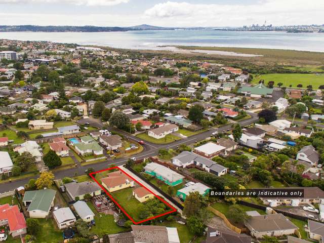 24 Montmere Avenue Te Atatu Peninsula_1