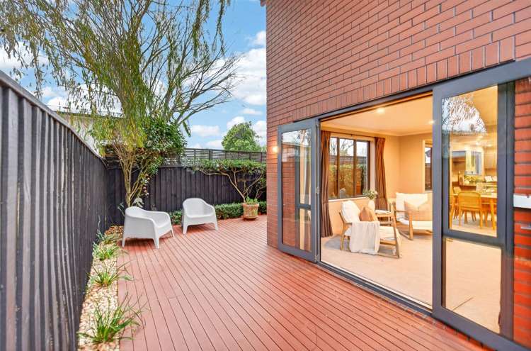 64B Holly Road St Albans_28